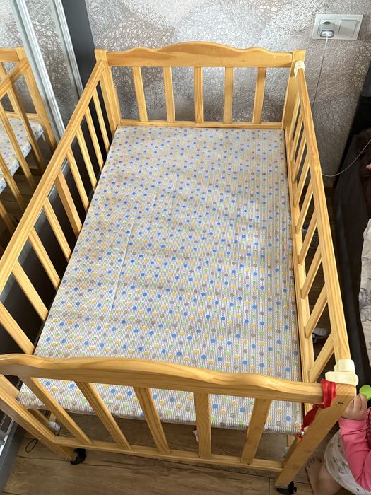 Детская кроватка б/у