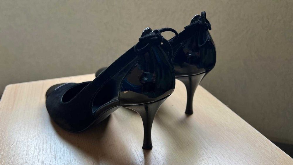 Pantofi piele 34