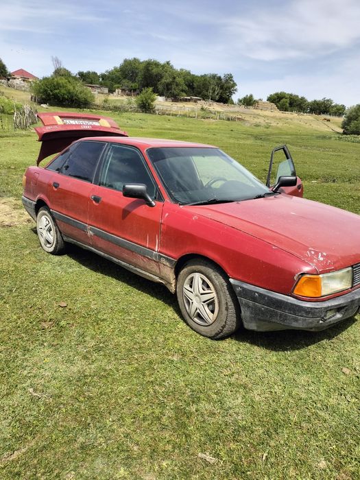 Ауди 80 600мың на ходу