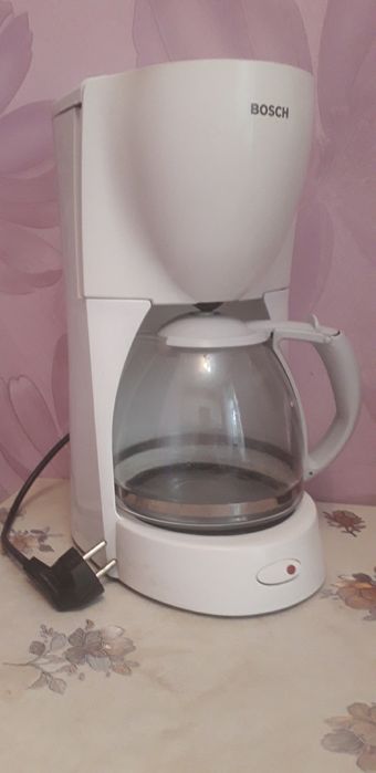 Продам кофеварку Bosch.