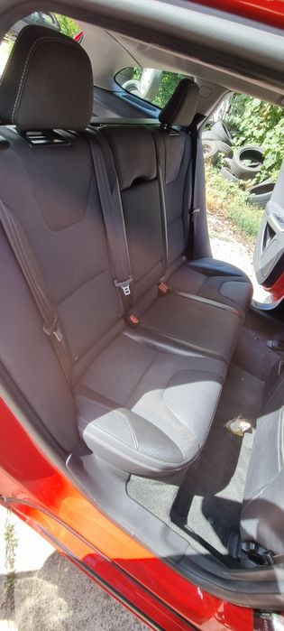 Interior Volvo V60 R Design cu incalzire