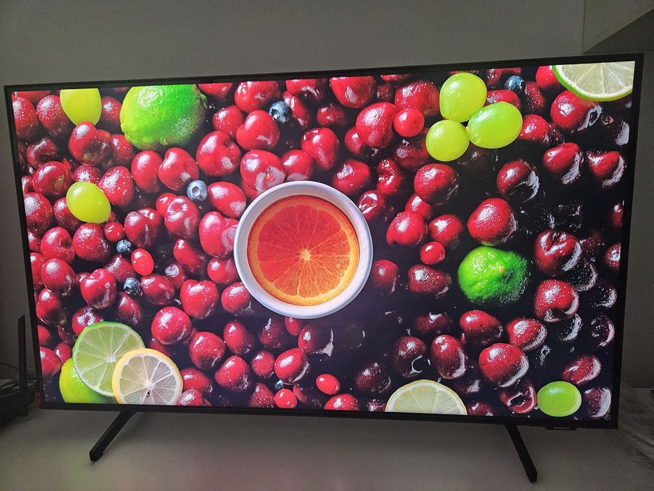 Televizor Samsung LED 43DU8072, 109 cm, Smart, 4K Ultra HD, Clasa G