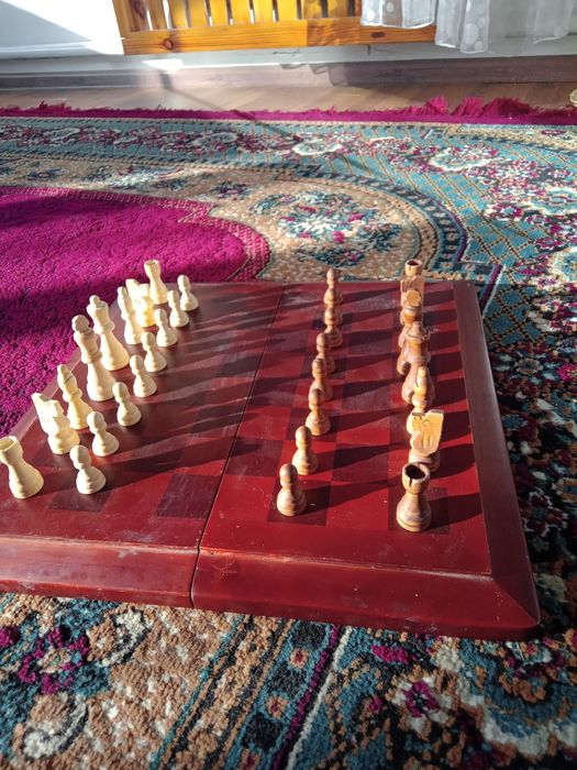 Шахматы деревянные новые
