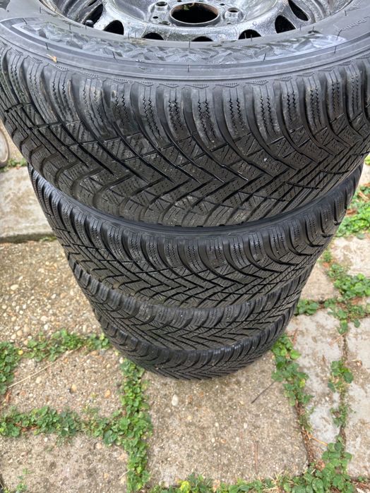 4бр зимни гуми Hankook 225 55 16 dot2322