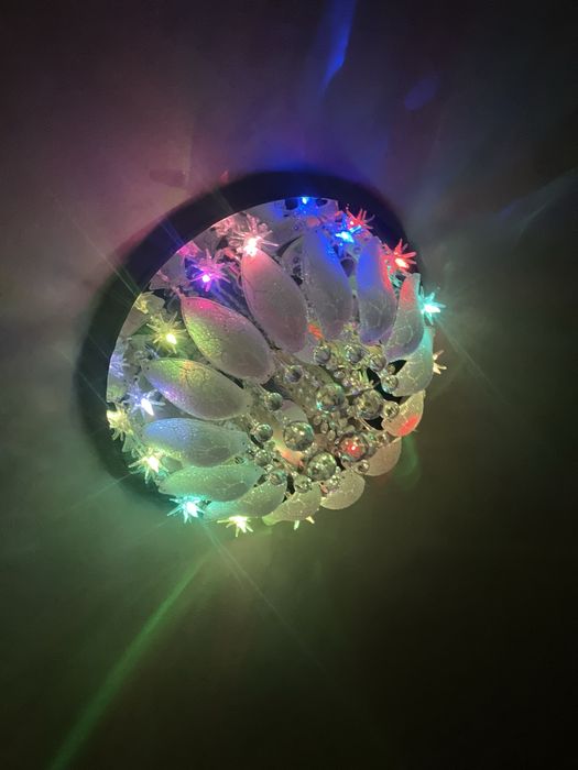 Люстра красивая