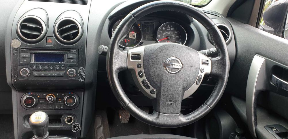 Dezmembrez Nissan Qashqai 1.5 DCi an 2011