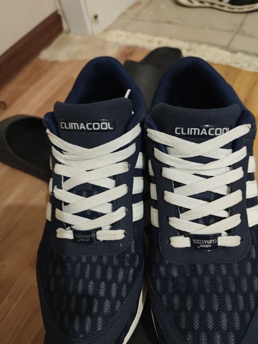 Продам кроссовки Adidas Climacool