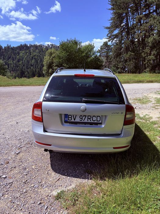 SKODA Octavia 2009 — imagine 2