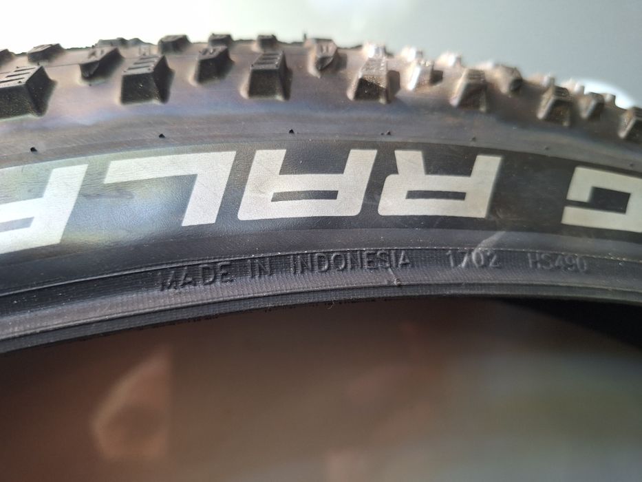 Комплект гуми 27.5