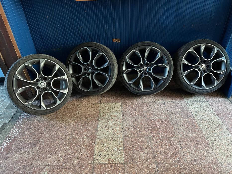 Jante 19 Skoda Octavia VRS Diamond Cut culoare antracit