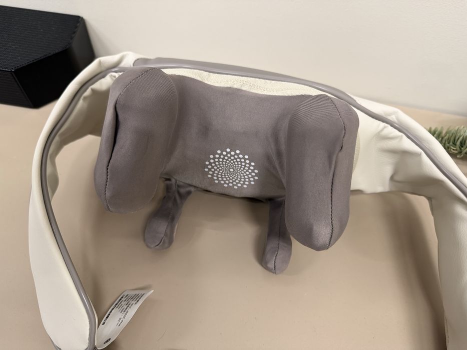 Продам новый массажер Haier