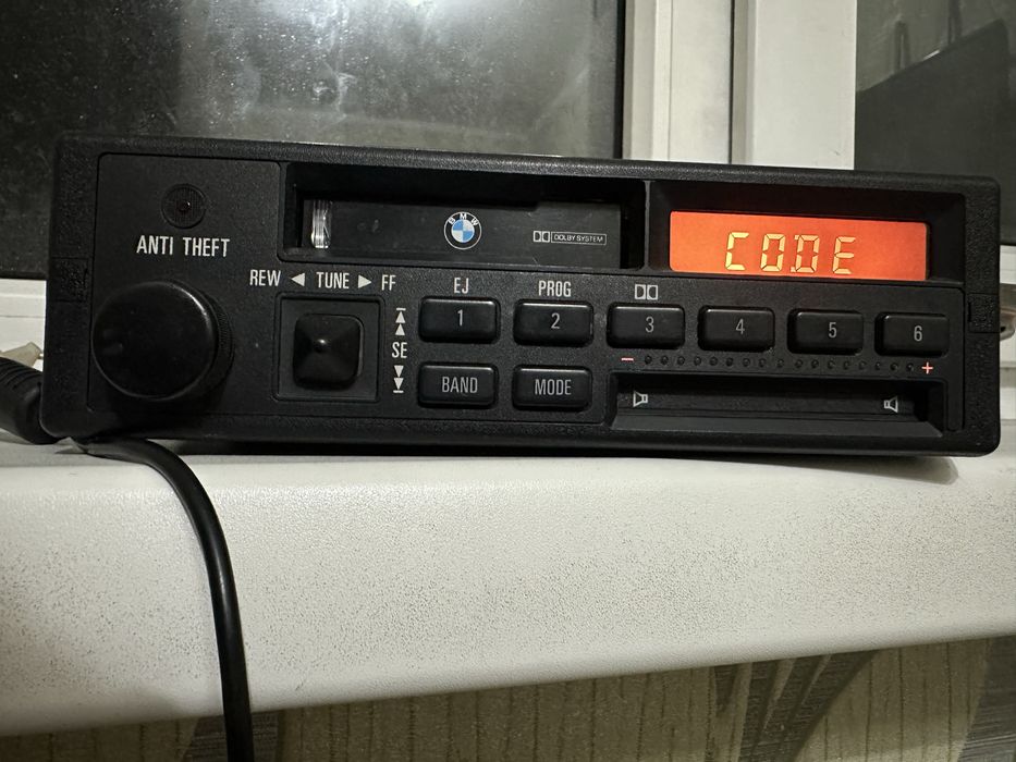 Оригинальная магнитола BMW japan