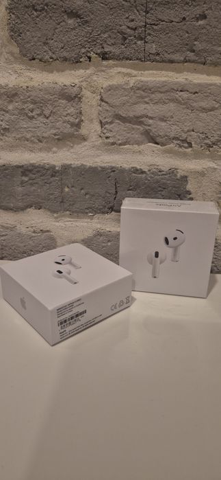 Air Pods 4 Apple