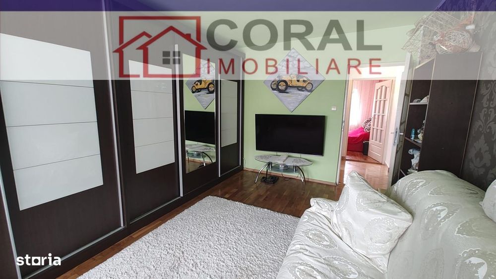 De vanzare apartament 3 camere, Al. Pescarilor