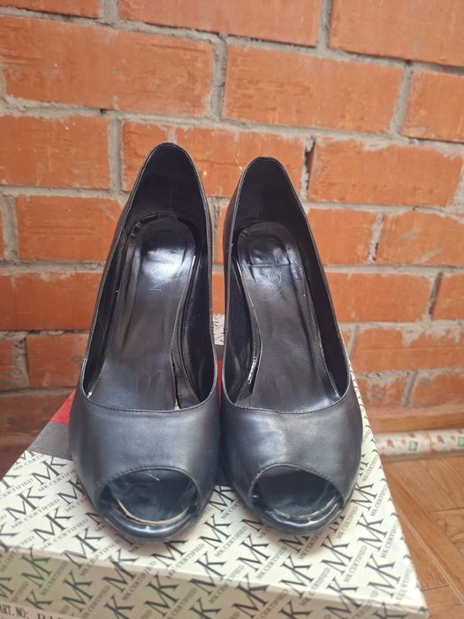 Продам туфли б/у