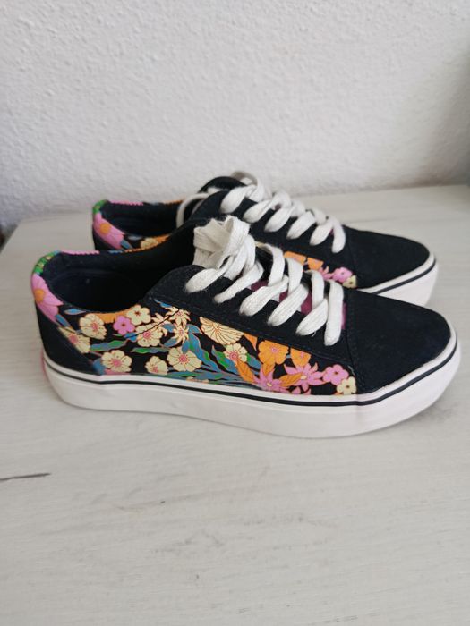 Teniși damă imprimeu floral