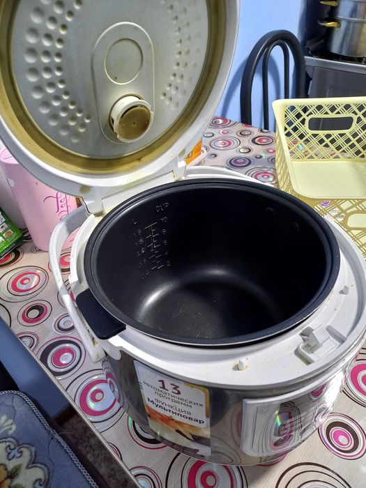 Продам мультиварку