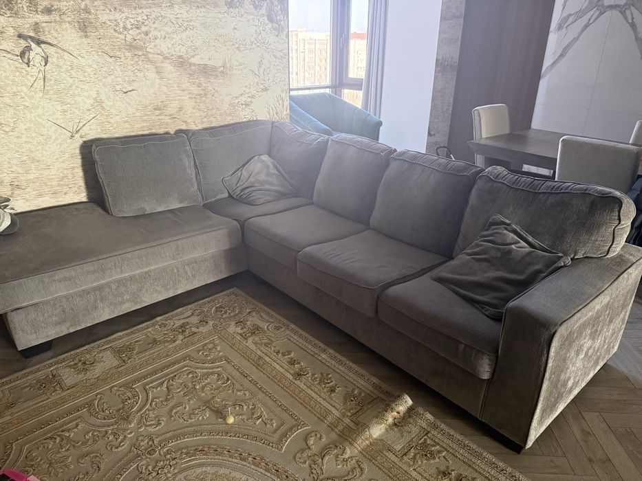 Продам Диван угловой