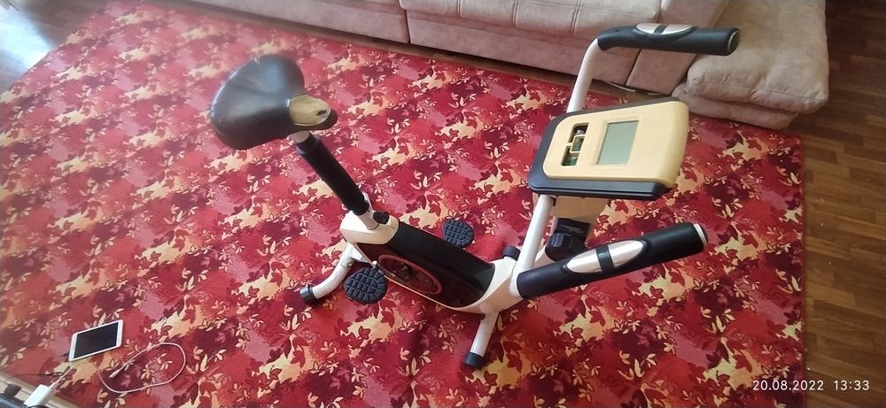 Тренажерный велосипед