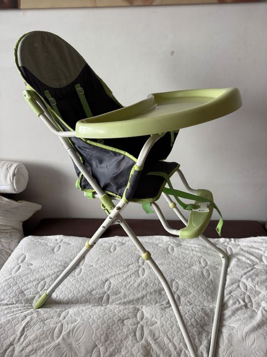 Столче за хранене на дете Функционалът работи, в нормално състояние
