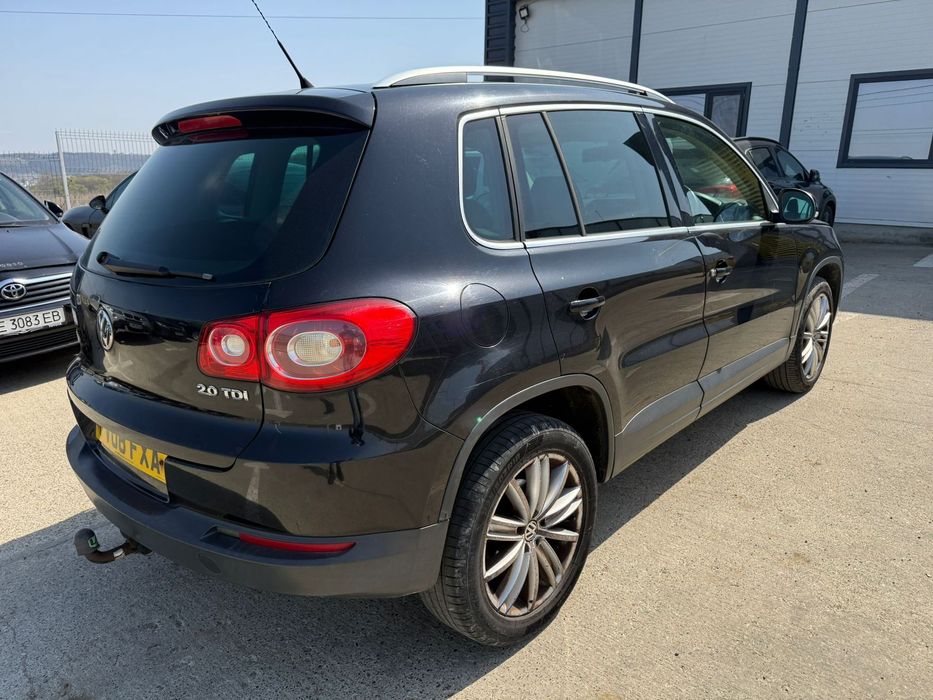 Dezmembrez Vw tiguan 2009 2.0 tdi CBAB 4x4 negru
