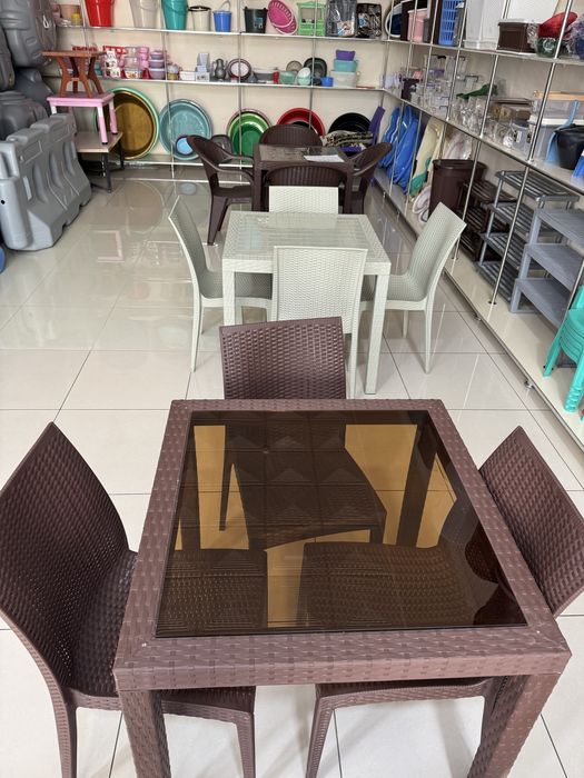 Plastmassa stol stullar