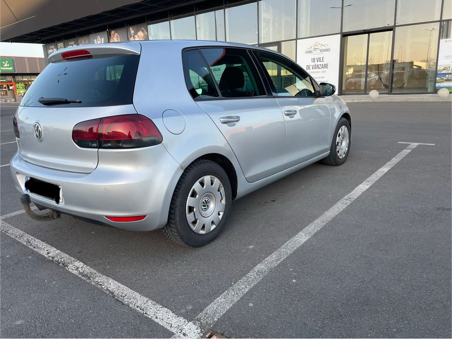 VOLKSWAGEN Golf 2011 — imagine 4