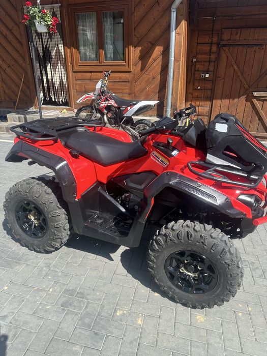 Can Am Outlander 4x4  atv quad