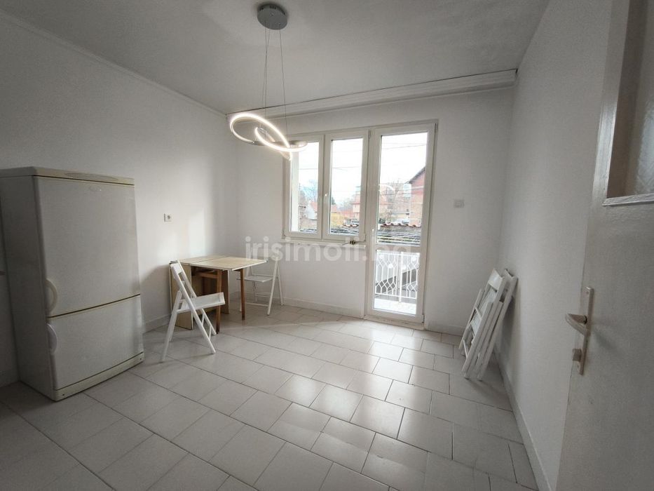 Дава се под наем Тристаен апартамент в София, Орландовци - 100 кв.м за 648.21 € - Снимка #4