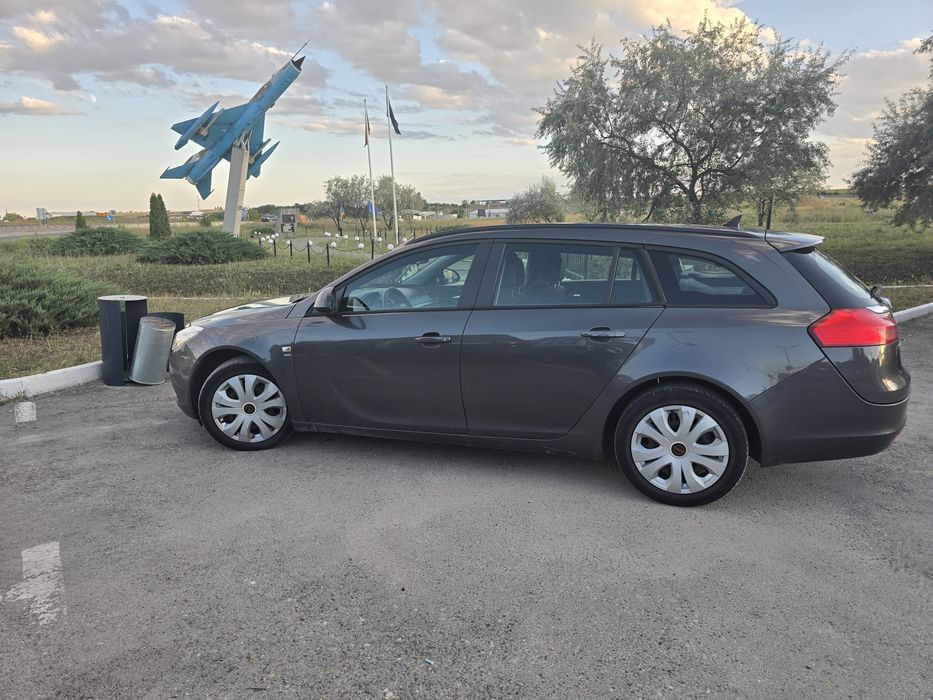 Opel Insignia Sports Tourer 2.0 CDTI 131 CP Automată 2011  TVA deductibil