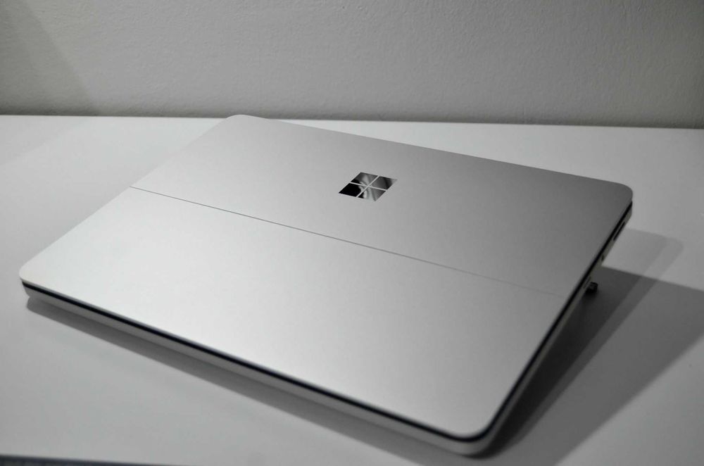 Microsoft Surface Studio 2 cu MS Pen 2 - Folie - Impecabil