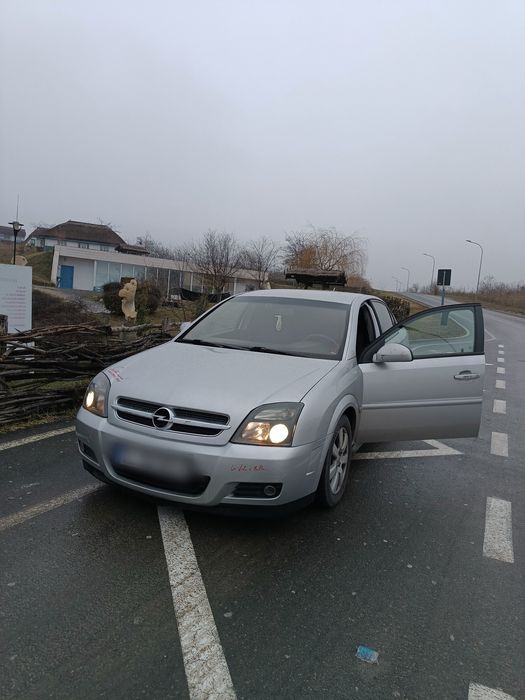 Vând Vectra C 1.9 150cp