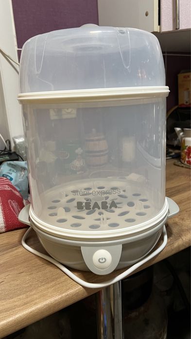 Стерилизатор детских бутылок и сосок