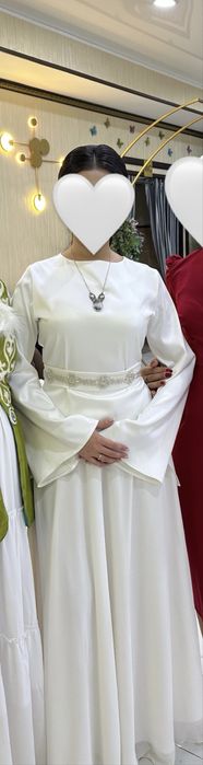 Продам платья и двойку