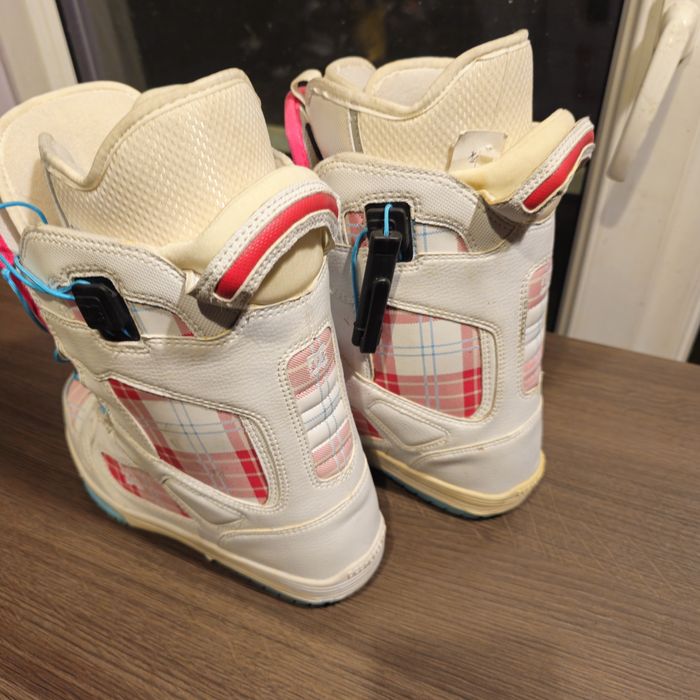 Boots Snowboard DC Siloh Nr.38.5 EU