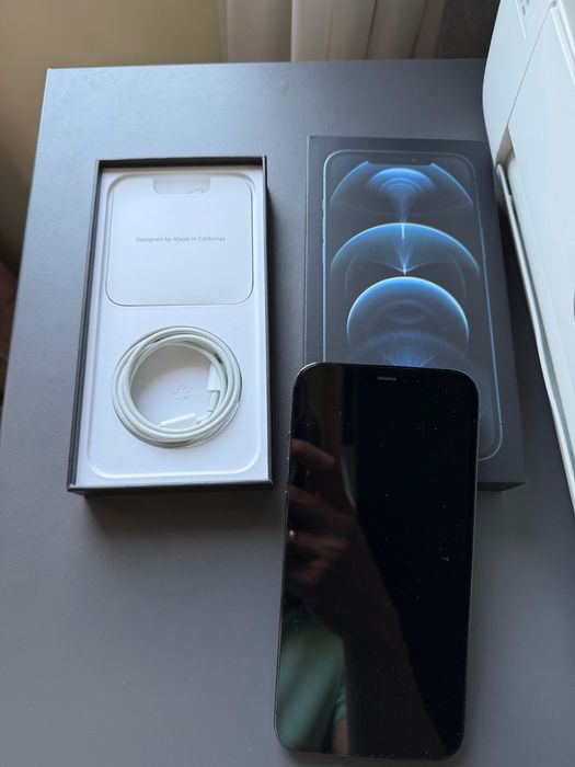 iPhone 12 Pro Max в перфектно състояние