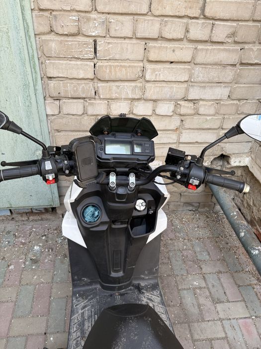 Продам скутер мопед танк tank