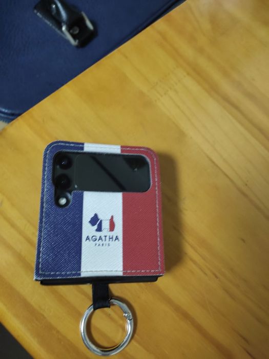 Samsung Galaxy ZFilp 3 xotira 256 gb