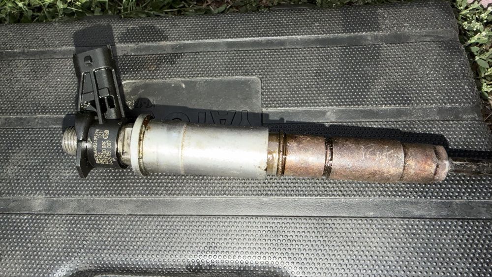 Injector Opel Vivaro/ Renault Trafic 2.0 CDTI 2007
