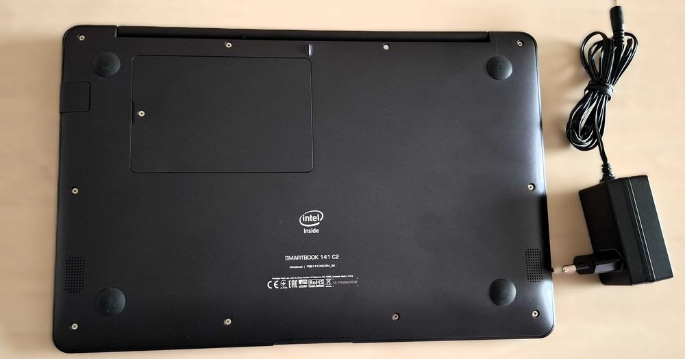 Лаптоп Prestigio Smartbook 141 C2