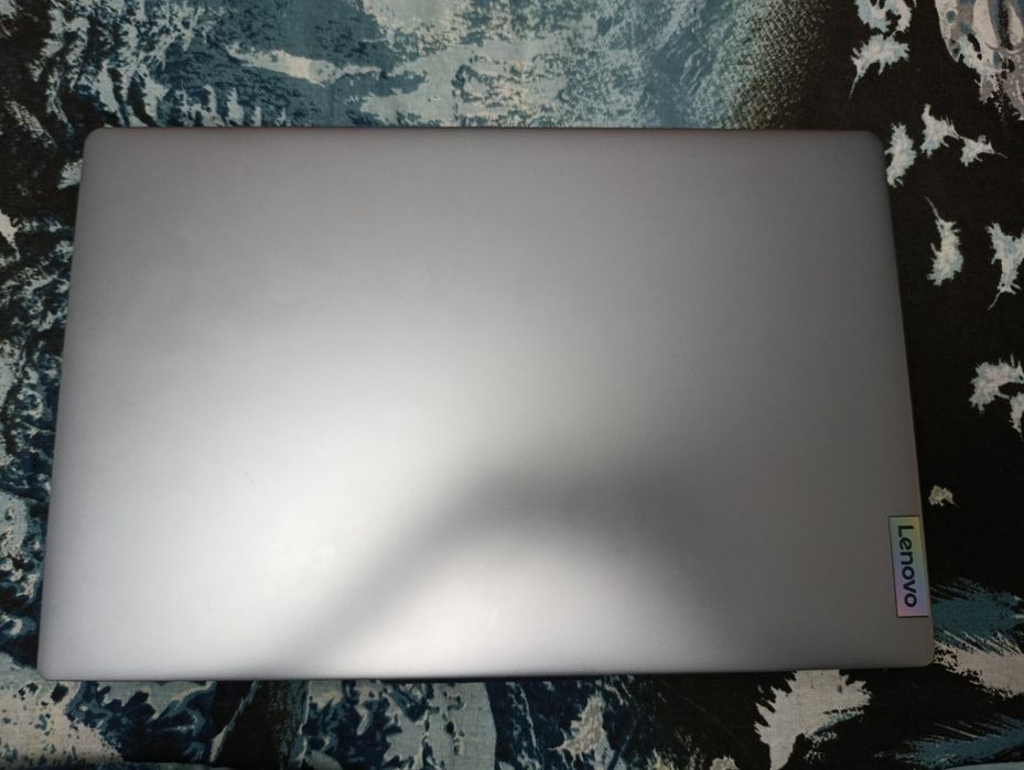 Lenovo ноутбук срочно