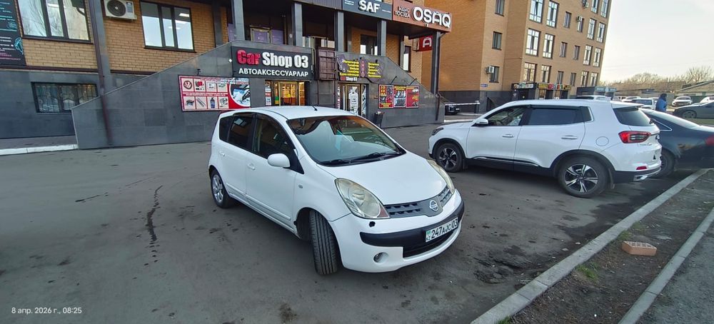 Продается Nissan note 2007 года, 1.6 автомат!