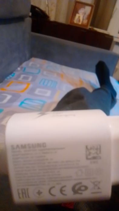 Зарядка  самсунгна телефон