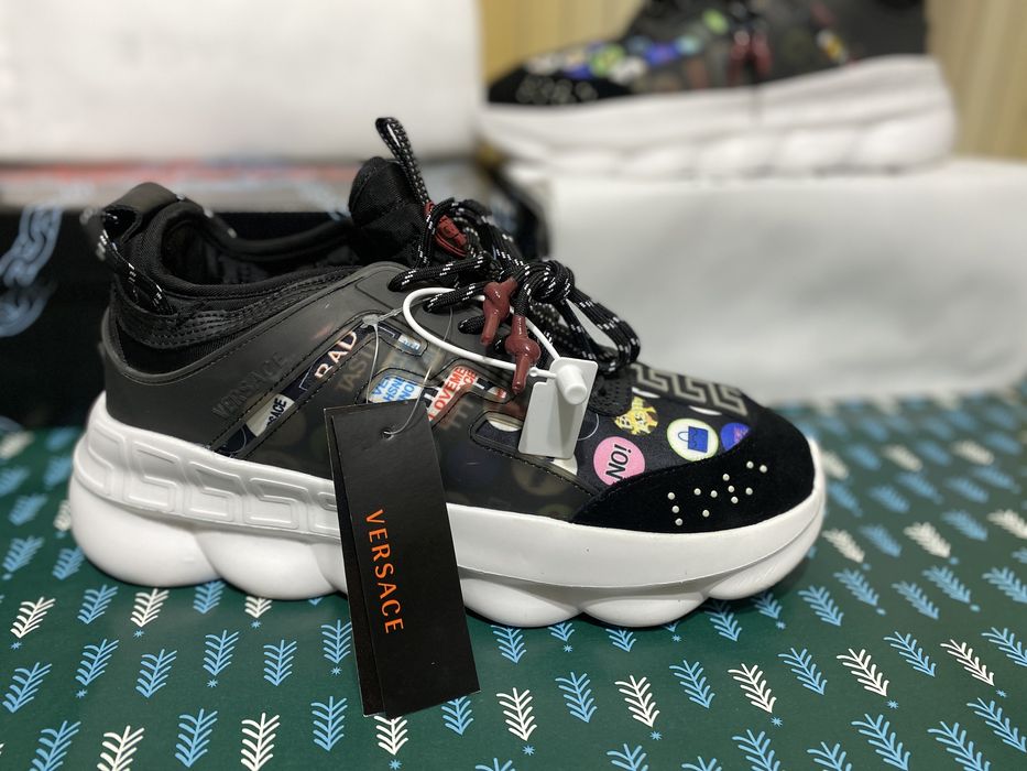 Versace Chain Reaction