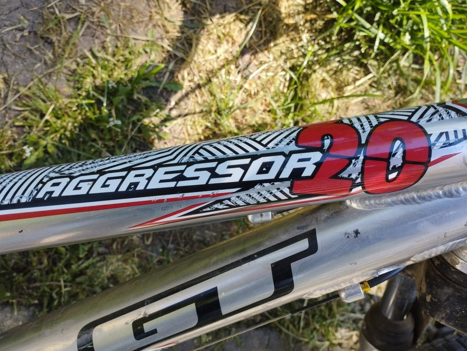 Bicicleta MTB  Agresor 20 pt copii