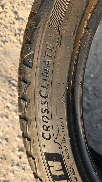 245/40 R19 • All Season • Michelin Cross Climate 2 98Y | 2 buc | Pret/buc