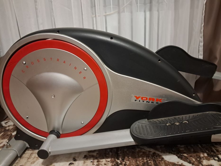 Эллиптический тренажер