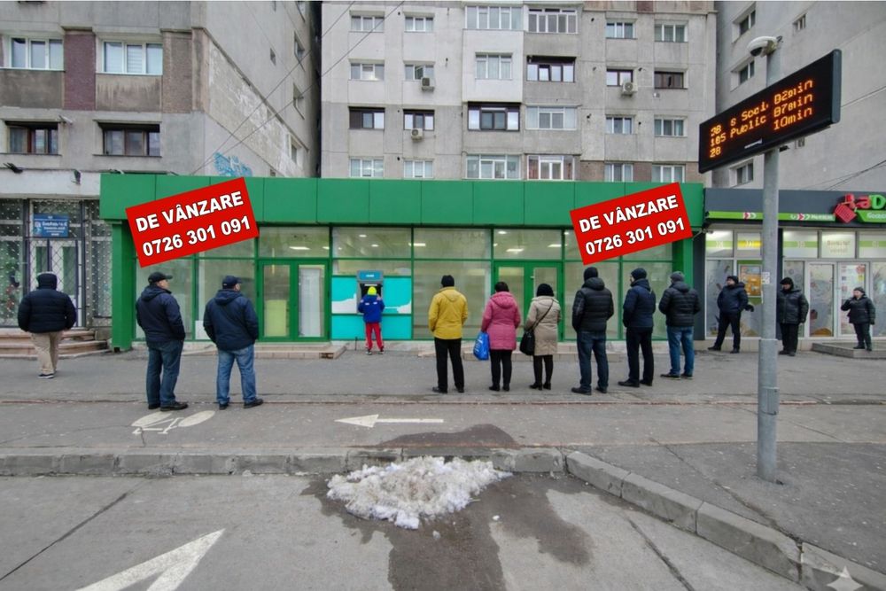 Vând spatiu comercial