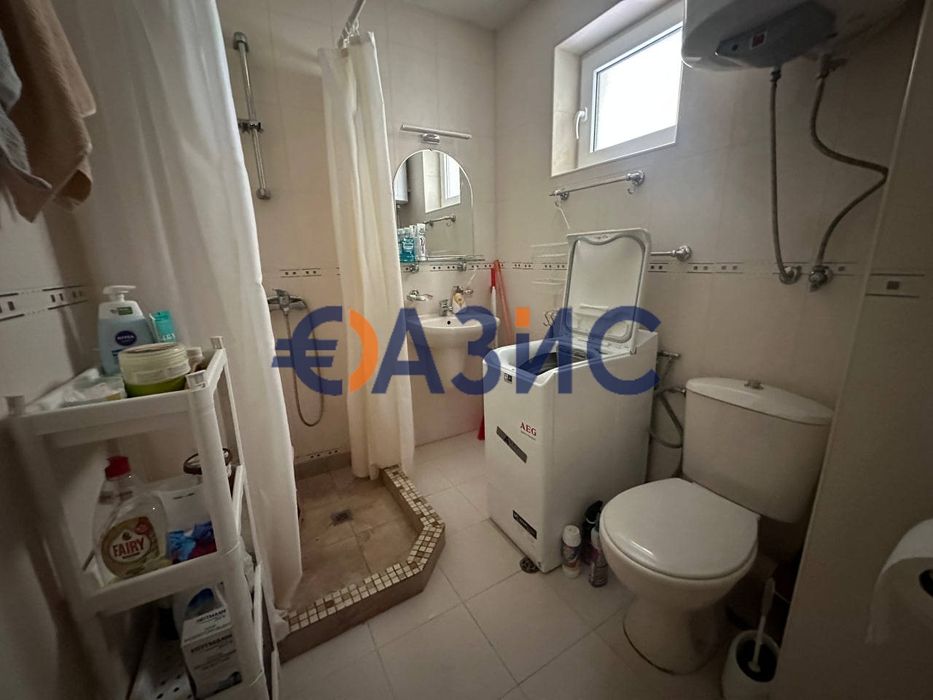 Продава се Двустаен апартамент в Свети Влас - 71 кв.м за 1493 €/кв.м - Снимка #11
