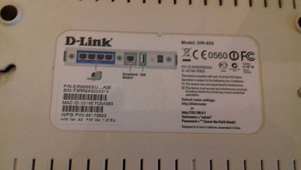 Router D-Link DIR-855 , ASUS DSL-N55U ,  CISCO EA4500